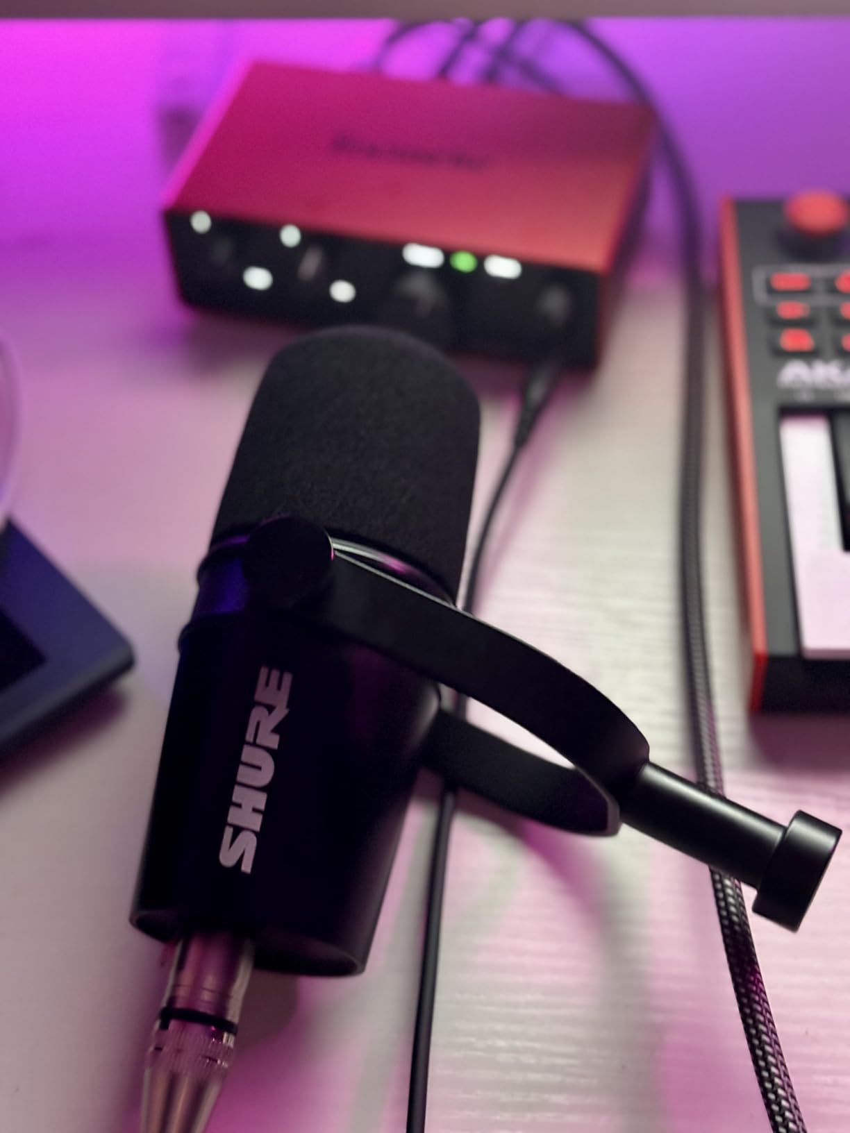 Shure MV7X XLR Dynamic Microphone - Black customer photo 1