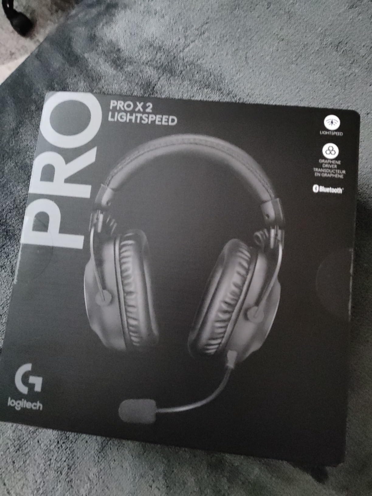 Logitech PRO X 2 Lightspeed Wireless Gaming Headset, Detachable Boom Mic, 50mm Graphene Drivers, DTS:X Headphone 2.0 7.1 Surround, Bluetooth/USB/3.5mm Aux, for PC, PS5, PS4, Nintendo Switch - Black customer photo 2