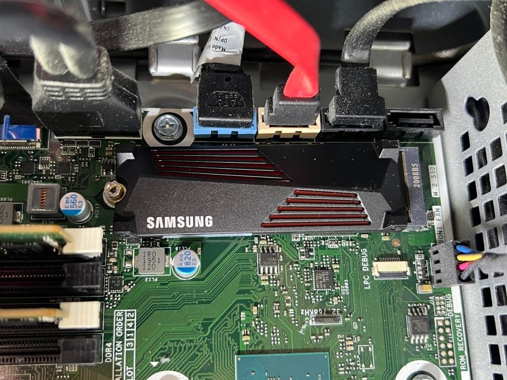 Samsung 990 PRO w/ Heatsink SSD 2TB, PCIe Gen4 M.2 2280 Internal Solid State Hard Drive, Seq. Read Speeds Up To 7,450MB/s for High End Computing, Workstations, Compatible w/ PlayStation 5, MZ-V9P2T0CW customer photo 1