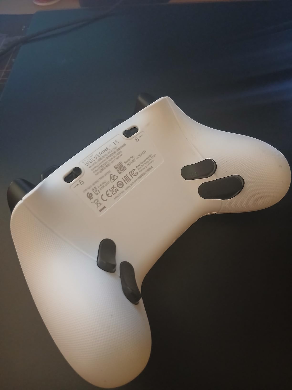 Razer Wolverine V3 Tournament Edition Wired Gaming Controller: Licensed for Xbox Series X|S, Xbox One, Windows PC - 6 Remappable Buttons - Fast Triggers - USB-C Cable - Wired Tournament Mode - Black customer photo 2