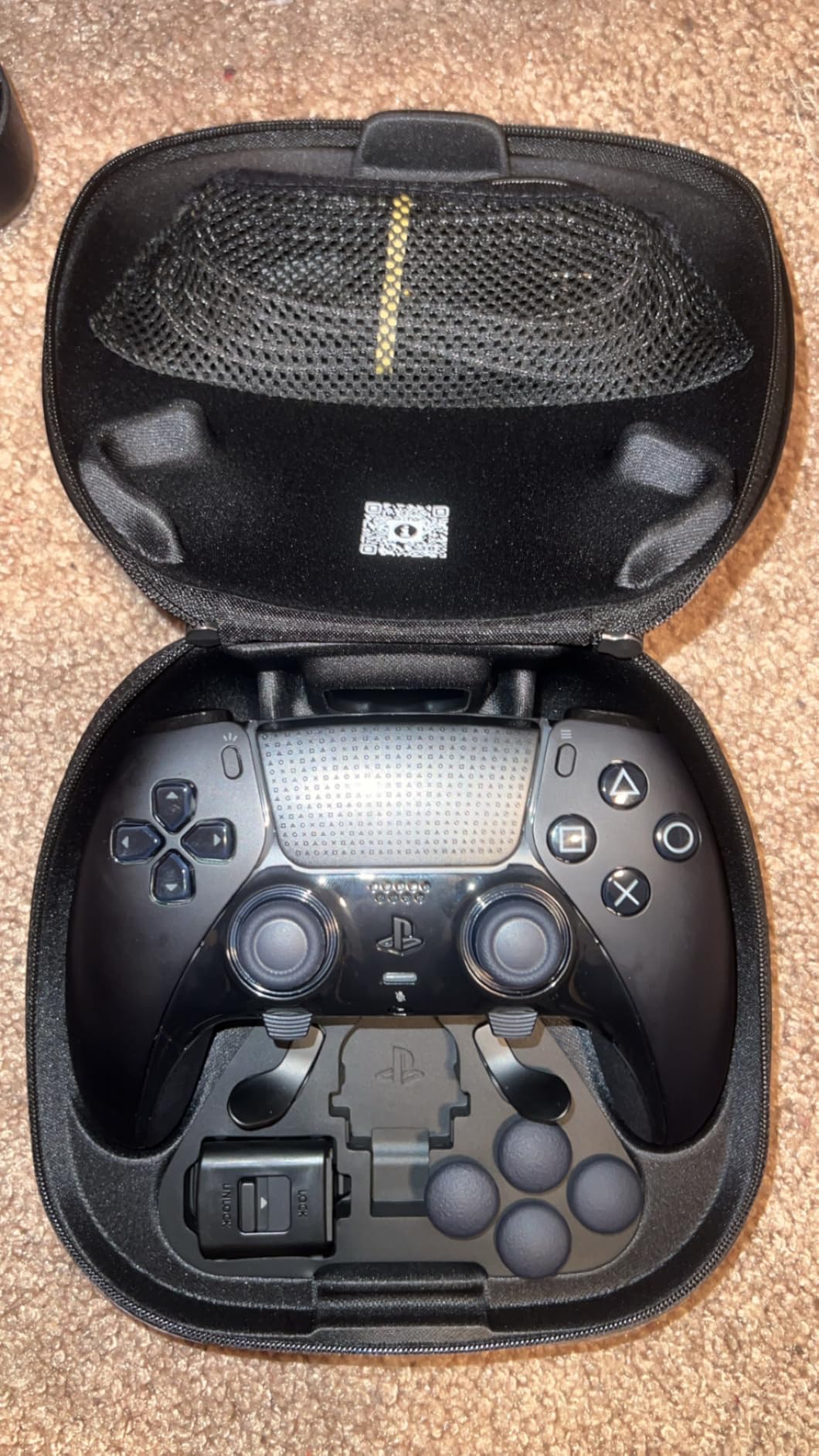PlayStation DualSense Edge Wireless Controller - Midnight Black customer photo 1