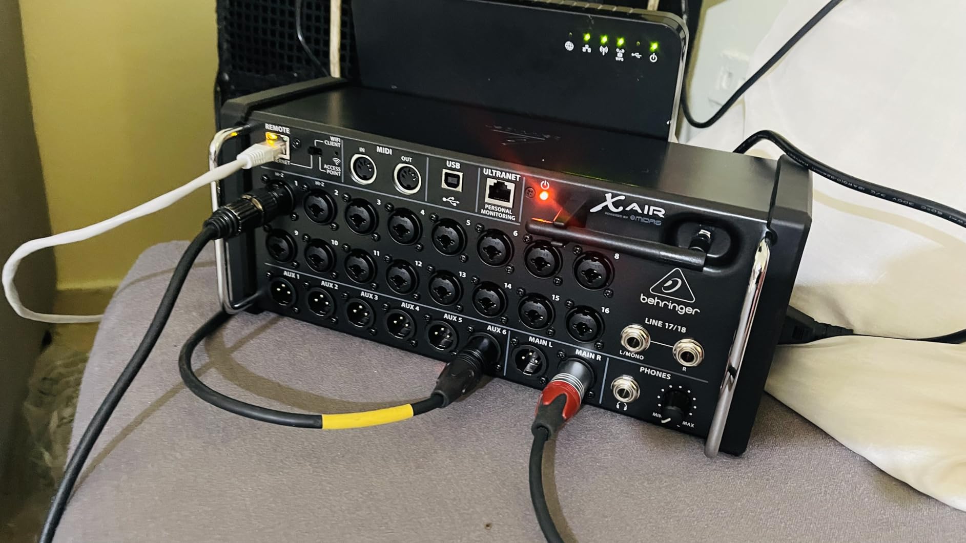 Behringer X AIR XR18 18-Channel, 12-Bus Digital Mixer for iPad/Android Tablets with 16 Programmable Midas Preamps, Integrated Wifi Module and Multi-Channel USB Audio Interface customer photo 2