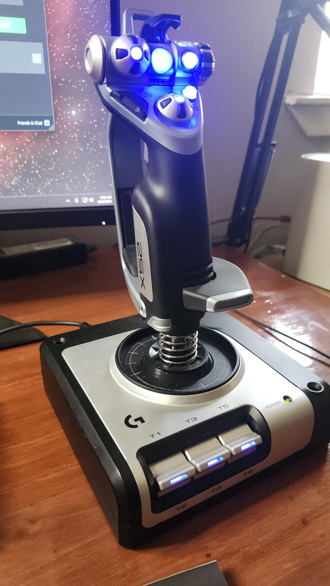 Logitech G X52 Flight Control System - Standard Packaging customer photo 2