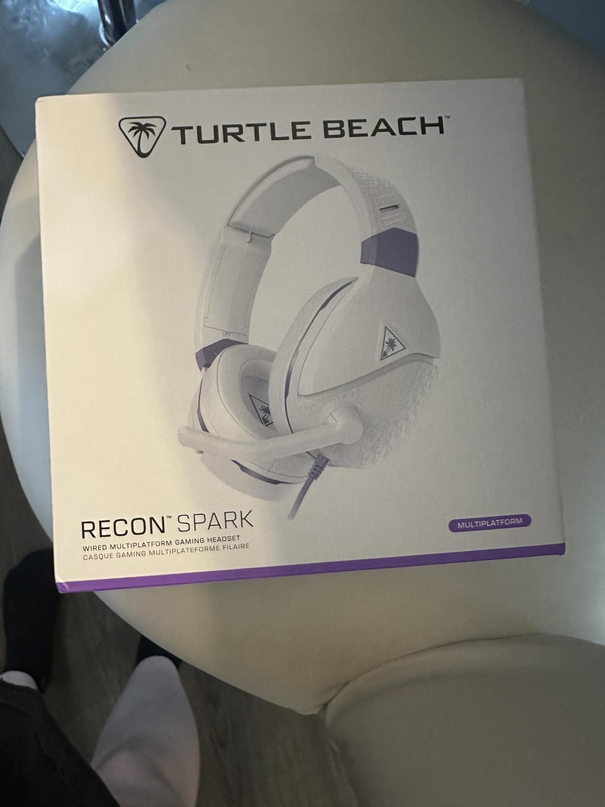 Turtle Beach Recon Spark Gaming Headset - Xbox Series X, Xbox Series S, Xbox One, PS5, PS4, PlayStation, PC, Mobile with 3.5mm - Flip-Up Mic, 40mm Speakers, PC Splitter, White customer photo 2