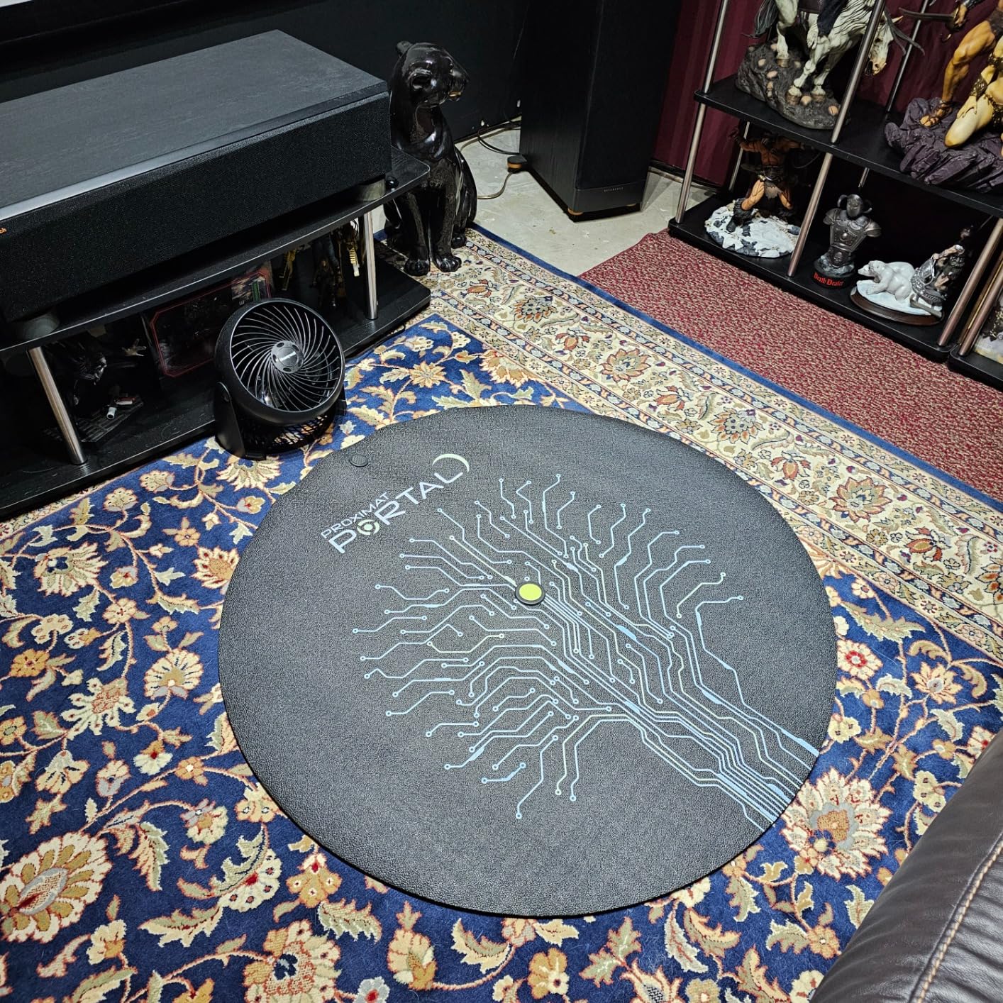 VR Mat - 42 Inch ProxiMat Metaverse Portal - X-Large Mat for Virtual Reality - Play with Both Feet on The Mat customer photo 1