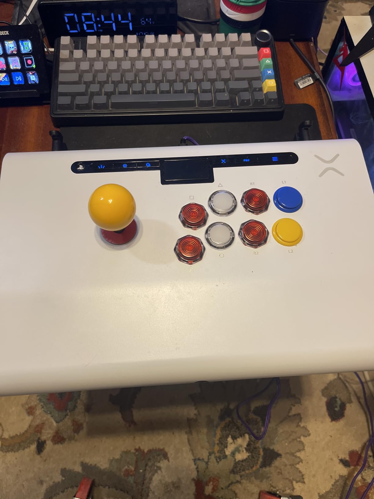 Victrix Pro FS Playstation Esports Fight Stick for PS4, PS5, PC, Durable Aluminum, Sanwa Denshi Buttons, Ergonomic Wrist Slope, Detachable Joystick, Tournament Grade for Fighting Games (White) customer photo 2