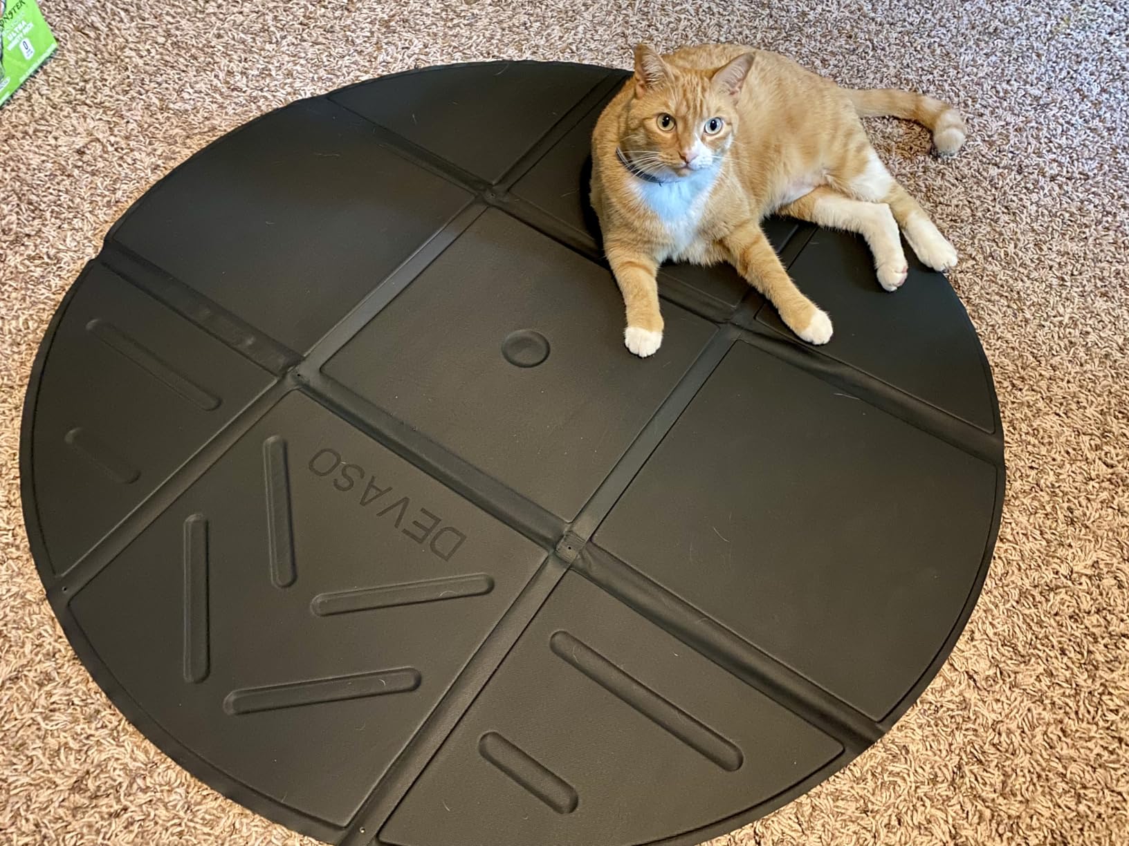 DEVASO Foldable VR Mat for Meta Quest 3S/Quest 3, Round Anti Fatigue Large Mat, Anti-Slip and Comfortable Floor Mat, Premium Game Accessories Compatible with PSVR2, Quest 2/Pro/Apple Vision Pro customer photo 2