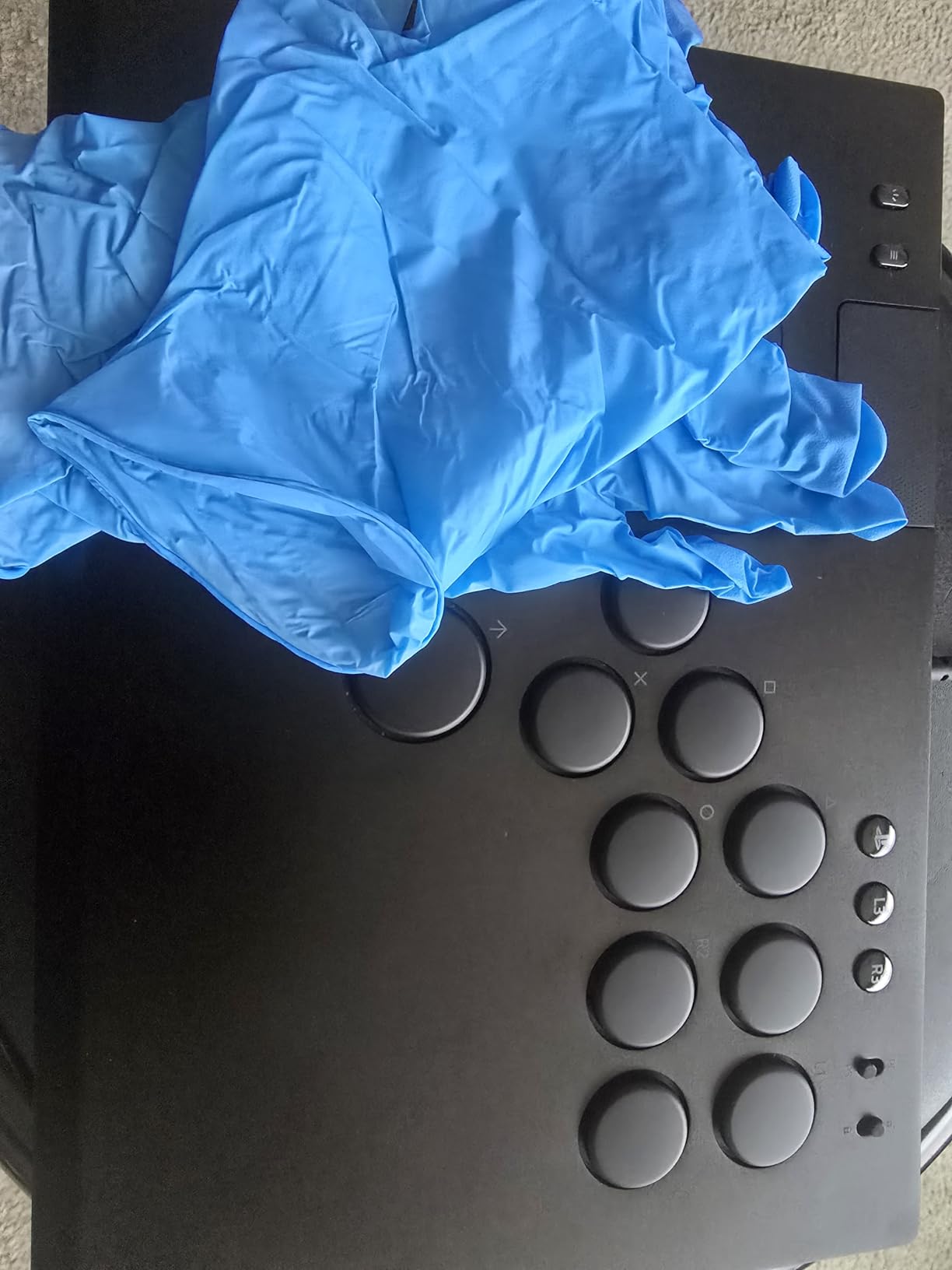 Razer Kitsune All-Button Arcade Controller for PS5 / PlayStation 5 & PC - Low-Profile Optical Switches, Slim Form Factor, Removable Top Plate, Chroma RGB Lighting, USB Type C - Black customer photo 2