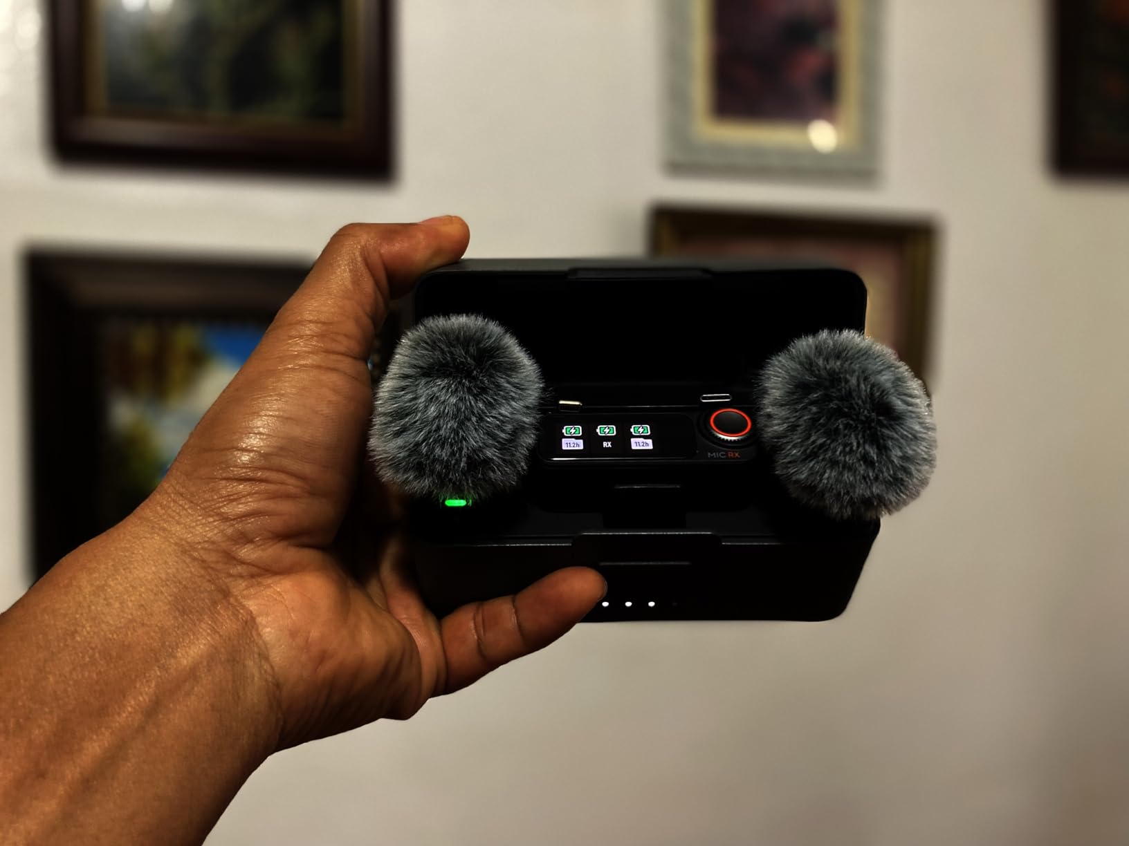 DJI Mic 2 (2 TX + 1 RX + Charging Case), All-in-one Wireless Microphone | Noise Cancelling, 32-bit Float Internal Recording, 250m (820 ft.) Range, Mic for iPhone, Android, Camera, Vlogs customer photo 2