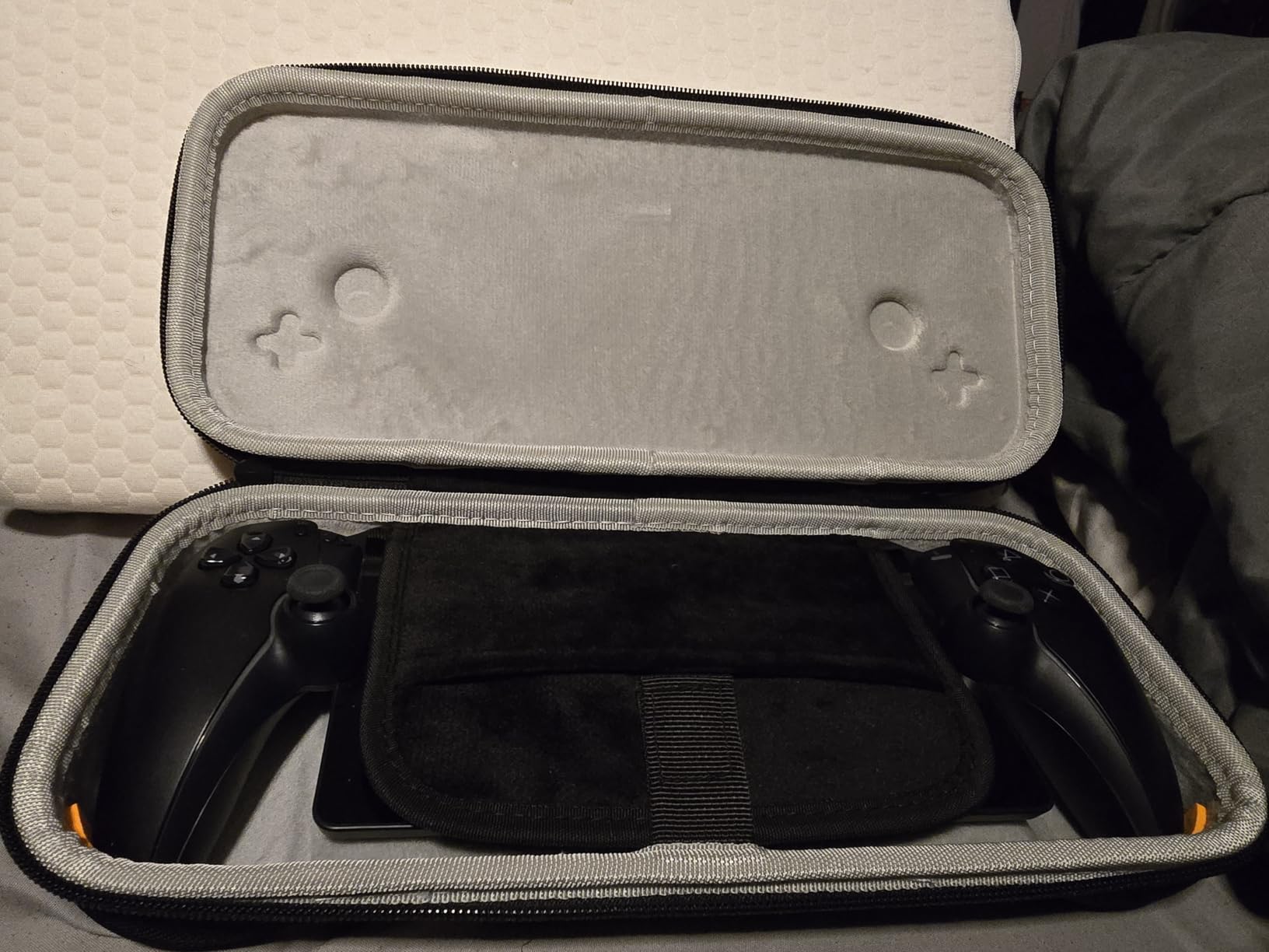 iofeiwak Carrying Case for PS Portal - Slim Fit & Hard Shell Carrying Case for Playstation Remote Player customer photo 1