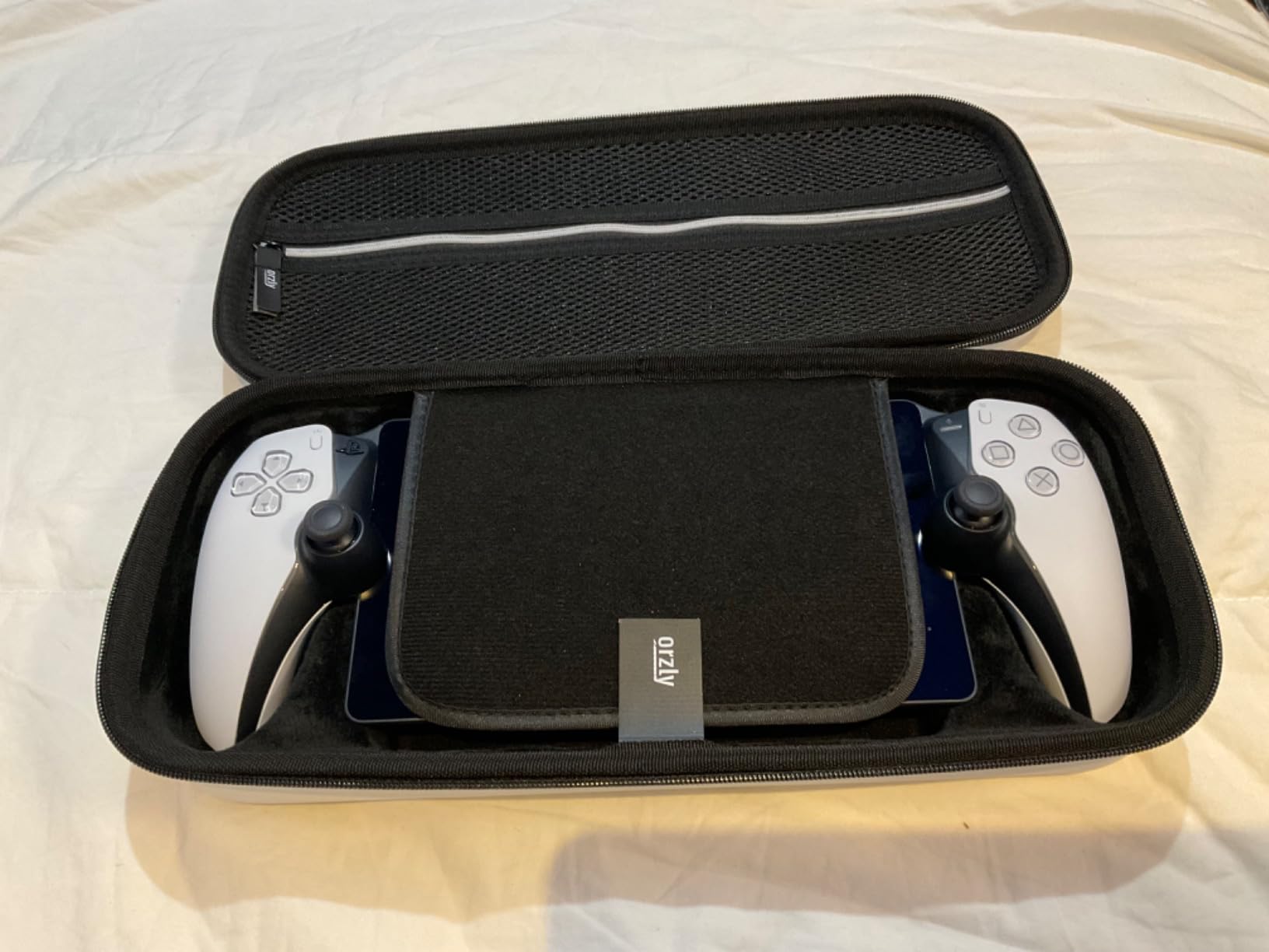 Carry Case designed for Playstation Portal remote player for PS5 Console holds accessories, Travel and Storage Protection for headset charger and more WHITE/BLACK - Easy Clean Case Gift box Edition customer photo 1