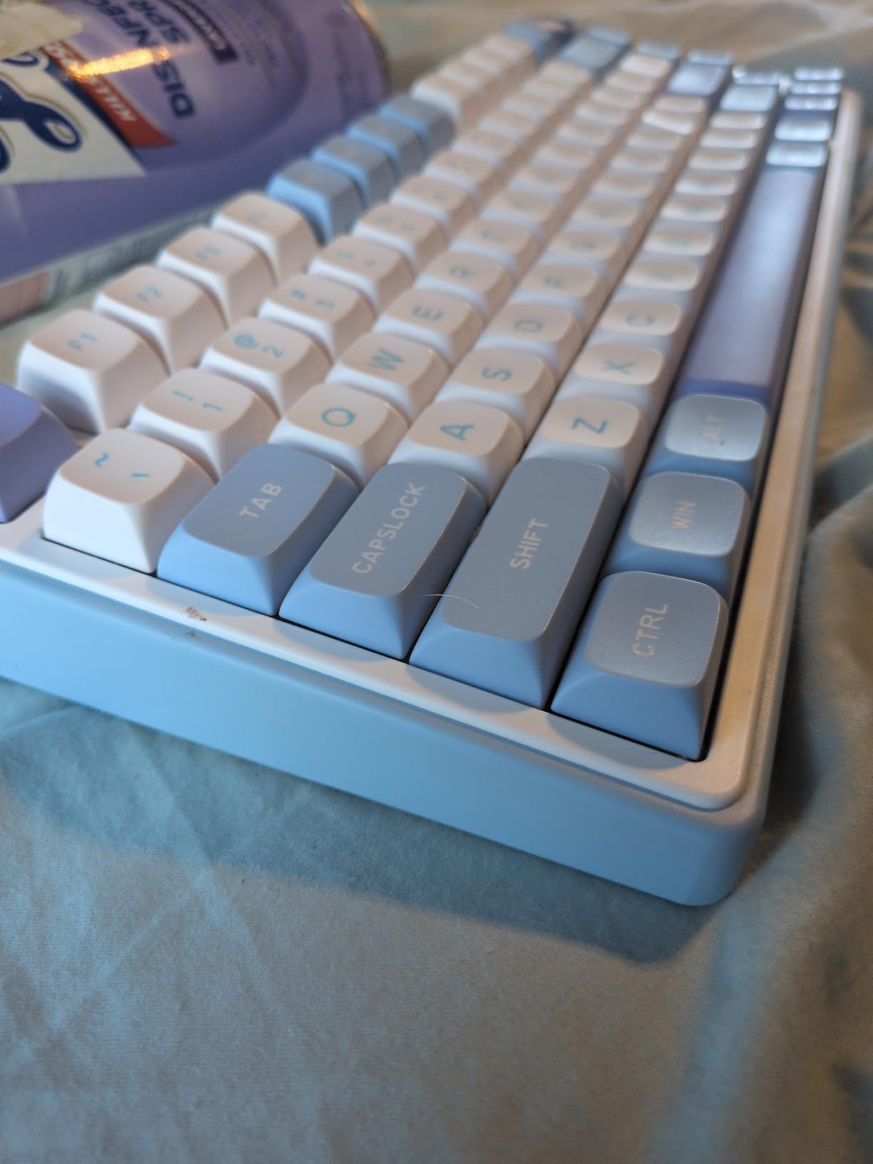 RK ROYAL KLUDGE R75 Wired Mechanical Keyboard with Volume Knob, 75% Mechanical Gaming Keyboard Gasket Mount, Hot Swappable Silver Switch, MDA Profile PBT Keycaps, Creamy Keyboards, Black customer photo 1