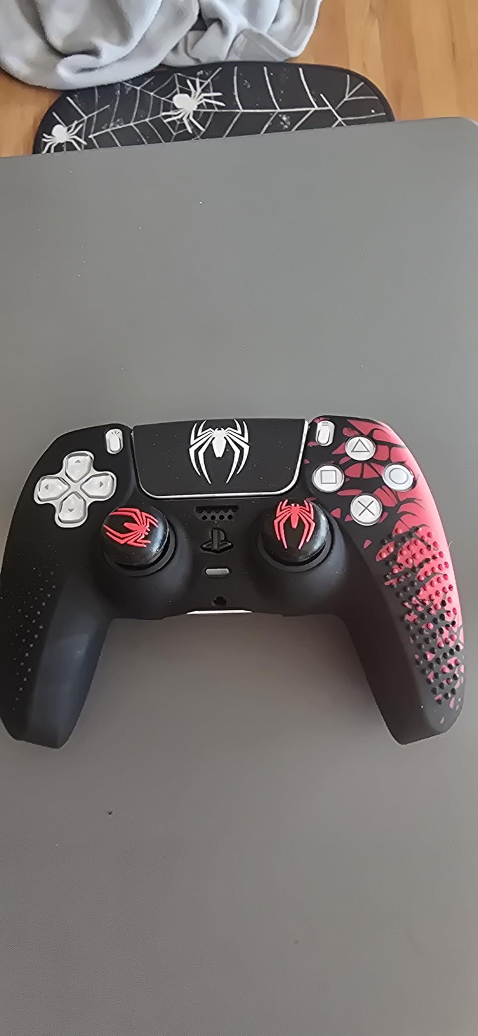 Darno Anti-Slip Silicone Skin for PS5 Controller, PS5 Controller Accessories, Soft Protective Cover Case for PlayStation 5 Control Grip with Touch Pad Stickers customer photo 1