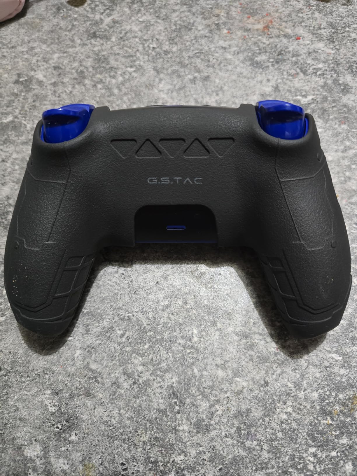 GeekShare G.S.TAC Tactical PS5 Controller Skin Set, Anti-Slip Silicone Protective Cover Skin Case for PS5 Wireless Controller with 2 Thumb Grip Caps and 2 Stickers - for Black Myth: Wukong customer photo 2