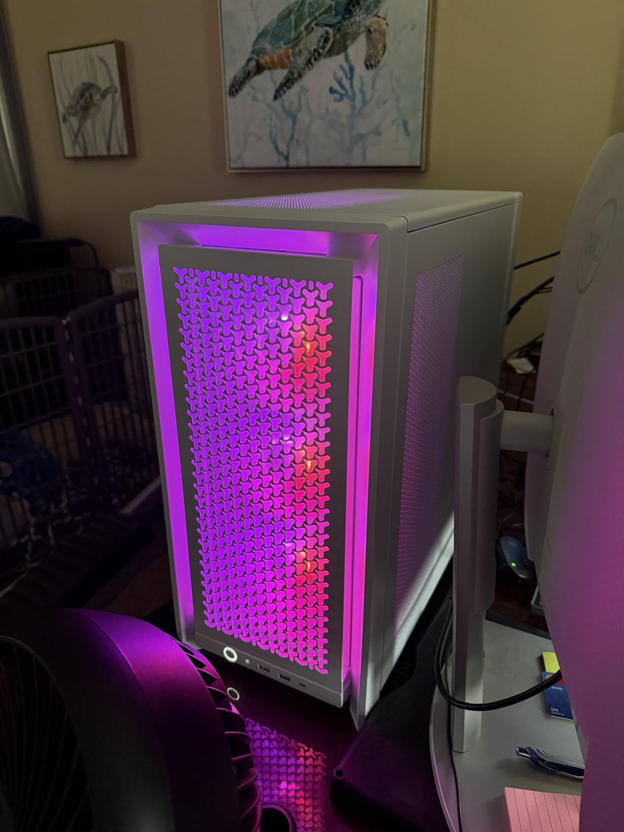CORSAIR 4000D RS ARGB Frame Modular Mid-Tower ATX PC Case, High Airflow, 3X Pre-Installed RS Fans, InfiniRail™ Mounting System, ASUS BTF, MSI Zero, Gigabyte Stealth, Black customer photo 2