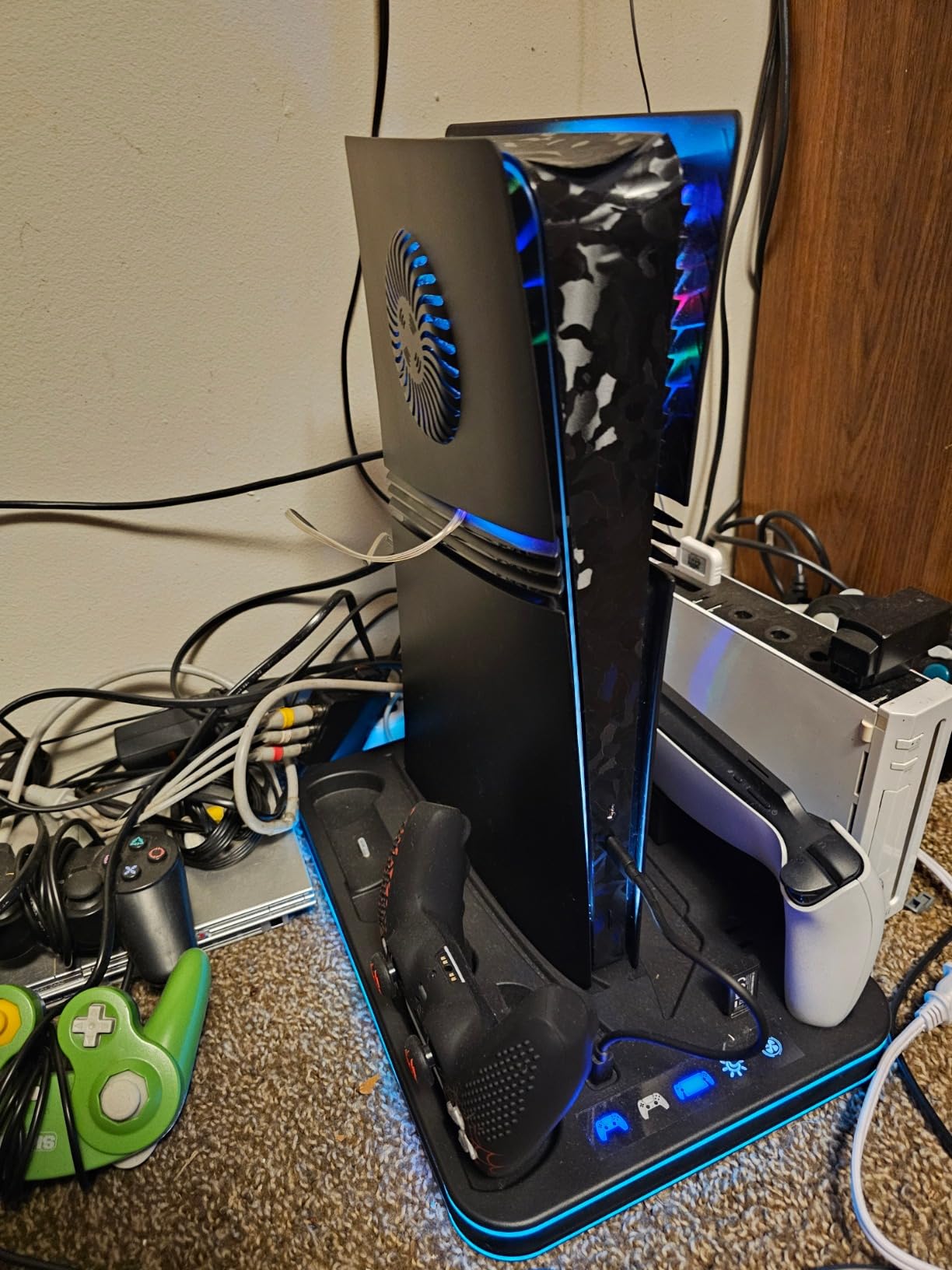 PS5 Pro/Slim/PS5 Stand and Cooling Station with RGB Lighting, Charging Station for PlayStation Portal & P5 Controller, PS Portal Charger, Headset and Remote Holders (Black) customer photo 2
