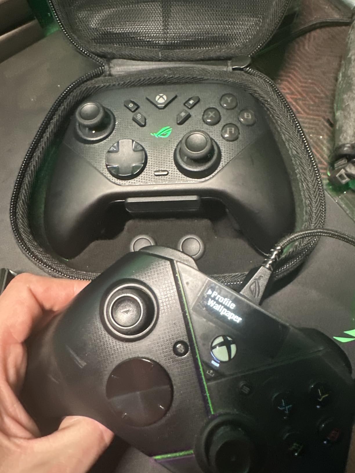 ASUS ROG Raikiri II Xbox Wireless Gaming Controller - 2.4GHz/BT/3.5mm, TMR Joysticks, Anti-Slip Grip, Travel Case, up to 50H Battery, Web-Based Config - for Xbox Series X|S, Ally, PC customer photo 2