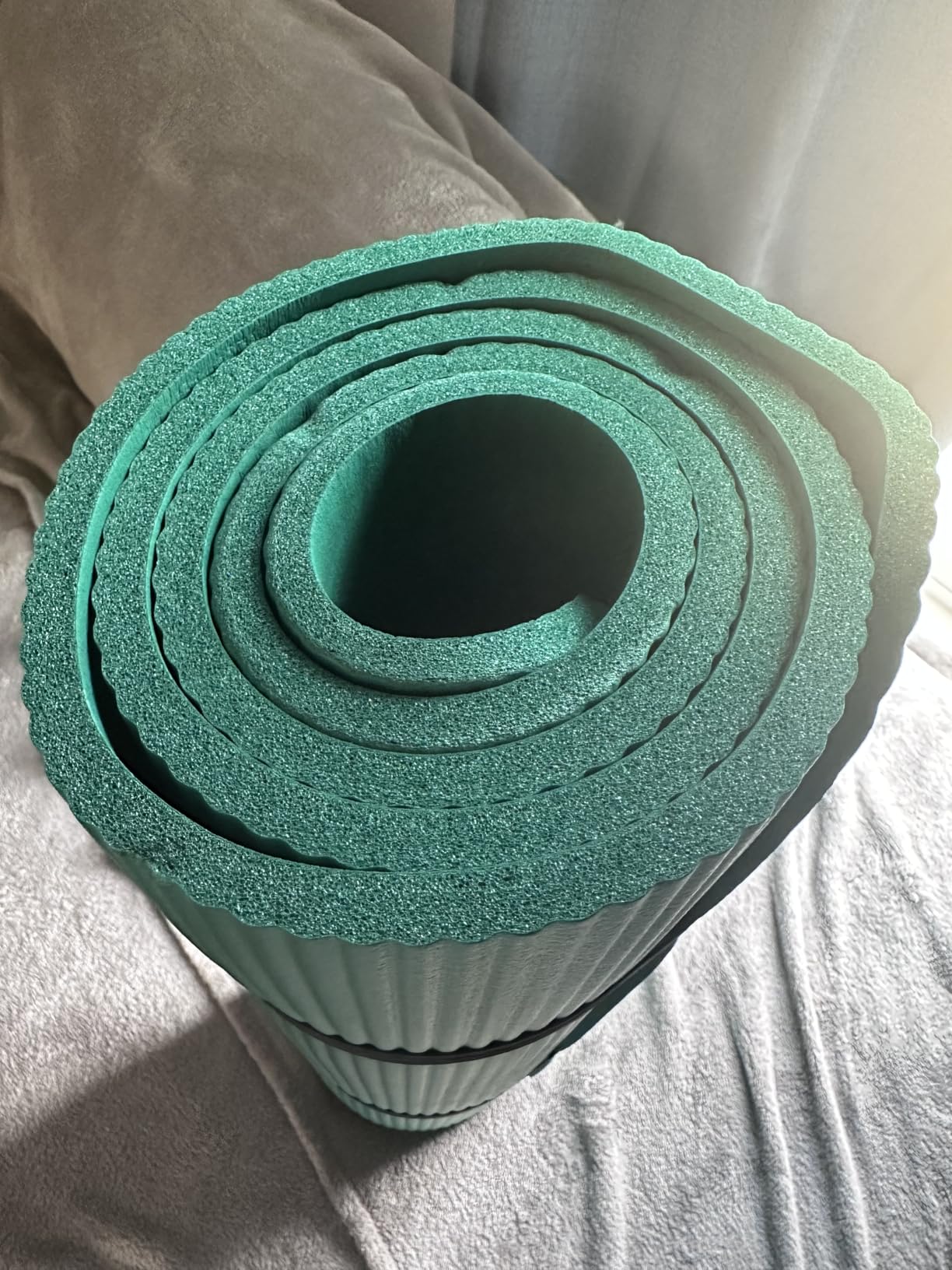 Gaiam Yoga Mat, Pilates & Exercise Mat, Thick Mat 2/5