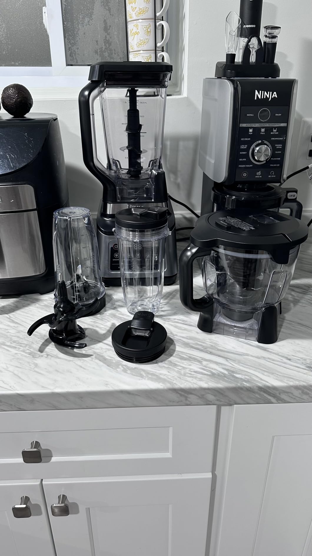 Ninja BN801 Professional Plus Kitchen System, 1400W, 5 Auto-iQ Functions, 72-oz Pitcher, 64-oz Processor Bowl, 2 To-Go Cups customer photo 1