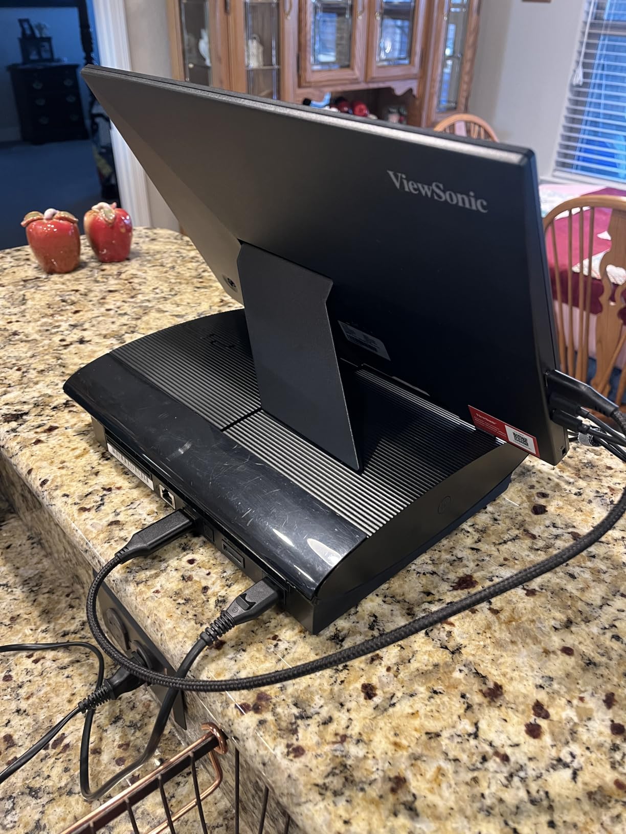 ViewSonic TD1655 15.6 Inch 1080p Touchscreen Portable Monitor, IPS Display for Interactive Workflows and Second Screen Productivity, Built-in Stand, 60W USB-C, mini HDMI, and Smart Cover customer photo 2