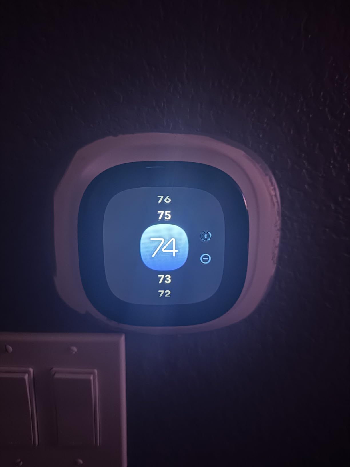 ecobee Smart Thermostat Enhanced, Programmable Wifi Thermostat | Works with Siri, Alexa, Google Assistant - Energy Star Certified customer photo 2