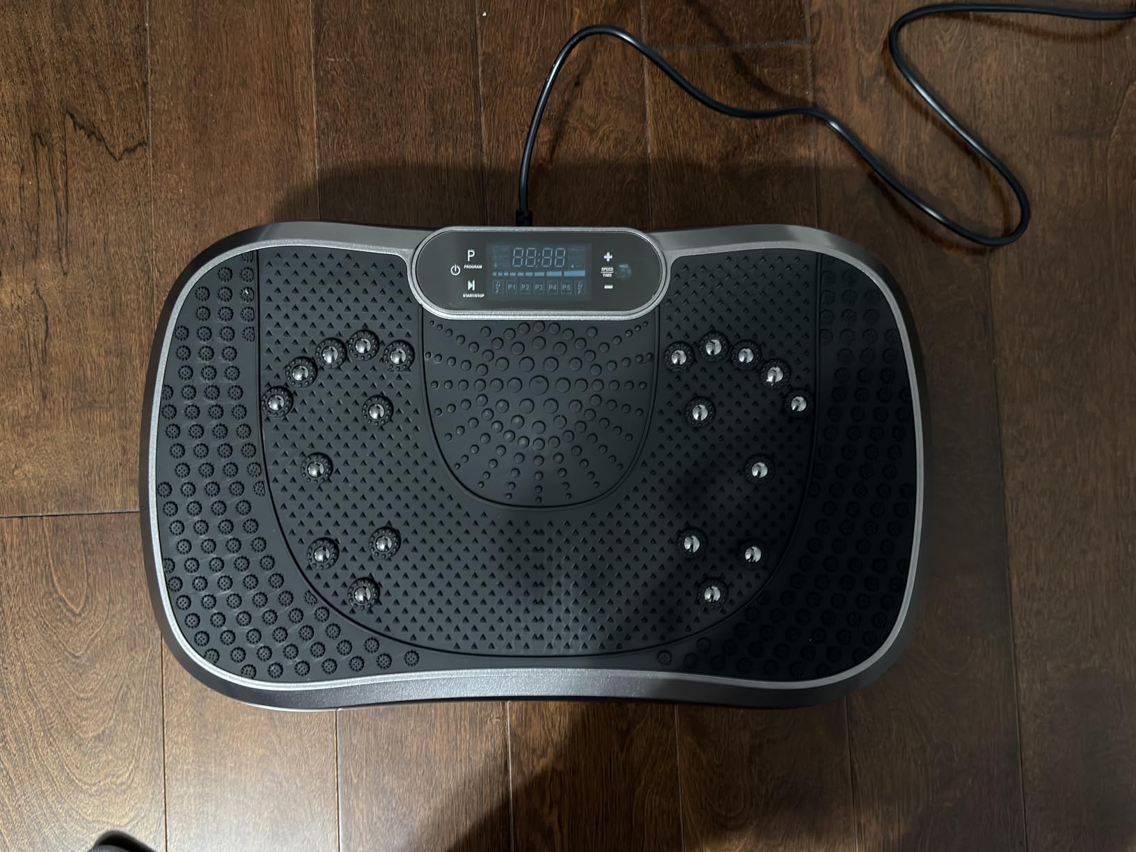 AXV Vibration Plate Fitness Platform Exercise Machine Vibrating Shaking Full Body Shaker Workout Vibrate Stand Shake Board Sport for Weight Loss Fat Burner for Gym Home Office customer photo 2