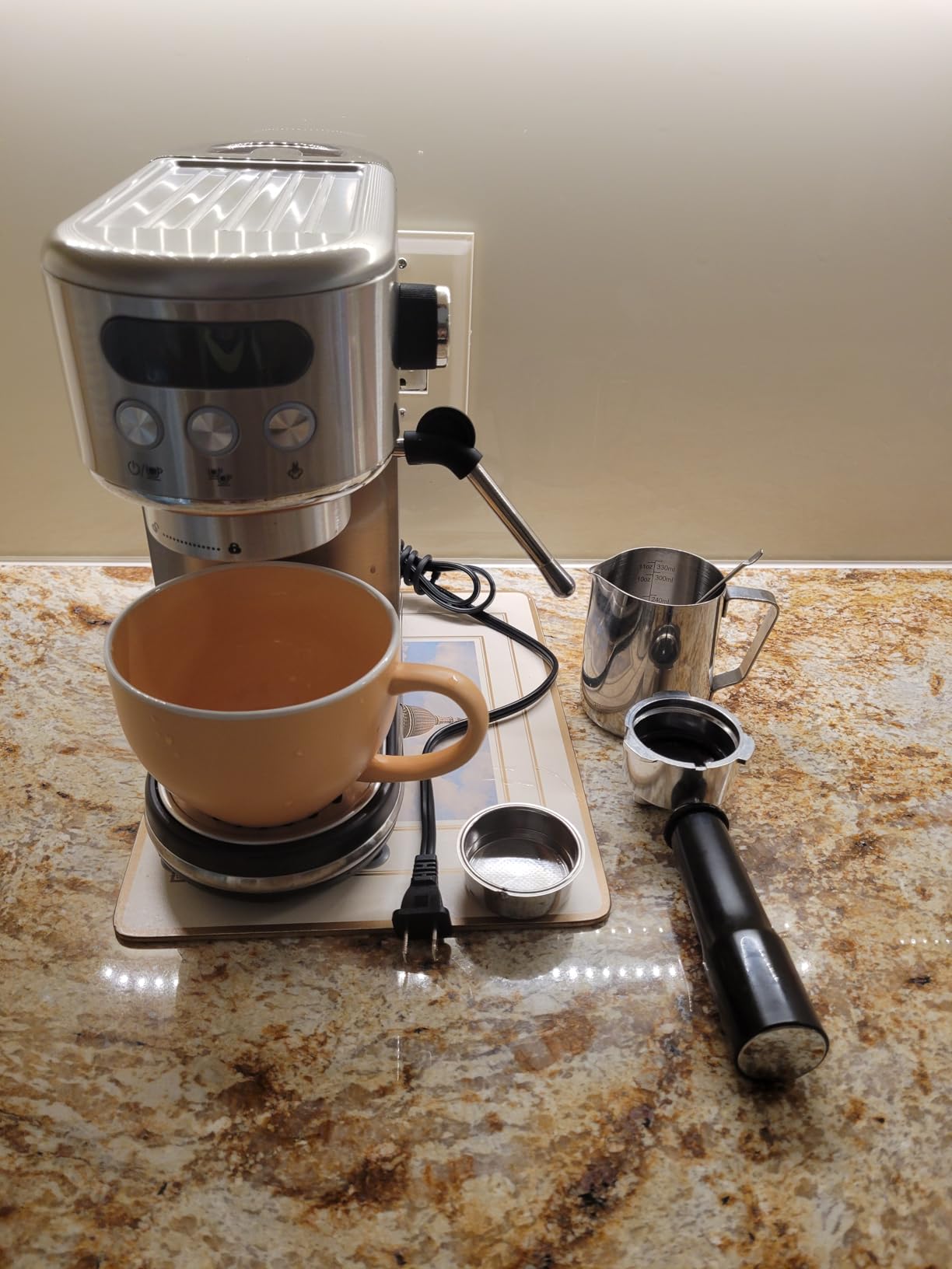 Neretva Espresso Machine 20 Bar, Super Compact Espresso Maker Stainless Steel Professional Coffee Machine Espresso with Power Steam & LED Display for Home Barista Latte and Cappuccino Maker-Silver customer photo 1