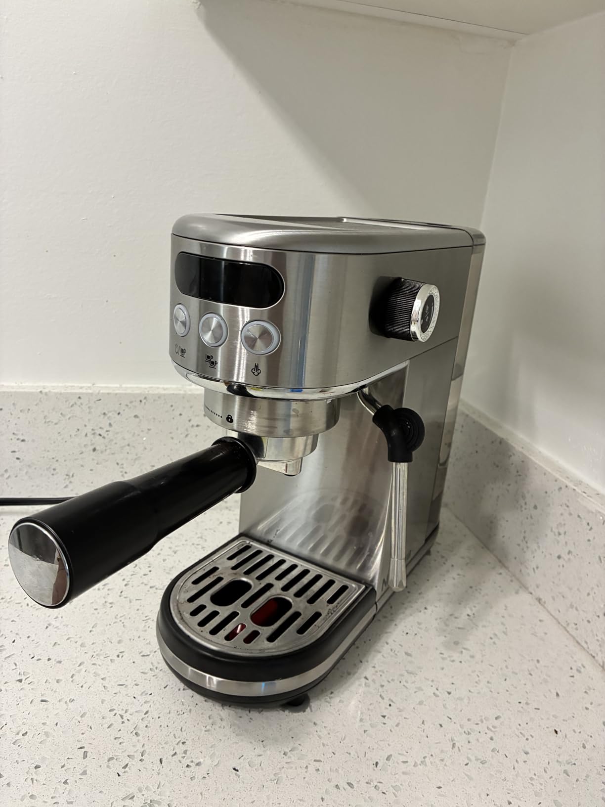 Neretva Espresso Machine 20 Bar, Super Compact Espresso Maker Stainless Steel Professional Coffee Machine Espresso with Power Steam & LED Display for Home Barista Latte and Cappuccino Maker-Silver customer photo 2