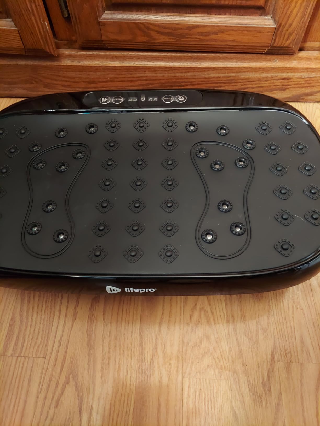 LifePro HexaPlate Lite Vibration Plate Exercise Machine - Magnetic Acupoints, 99 Speeds & 10 Presets Vibration Platform Machine with Resistance Bands - Vibrating Plate for Lymphatic Drainage & Toning customer photo 1