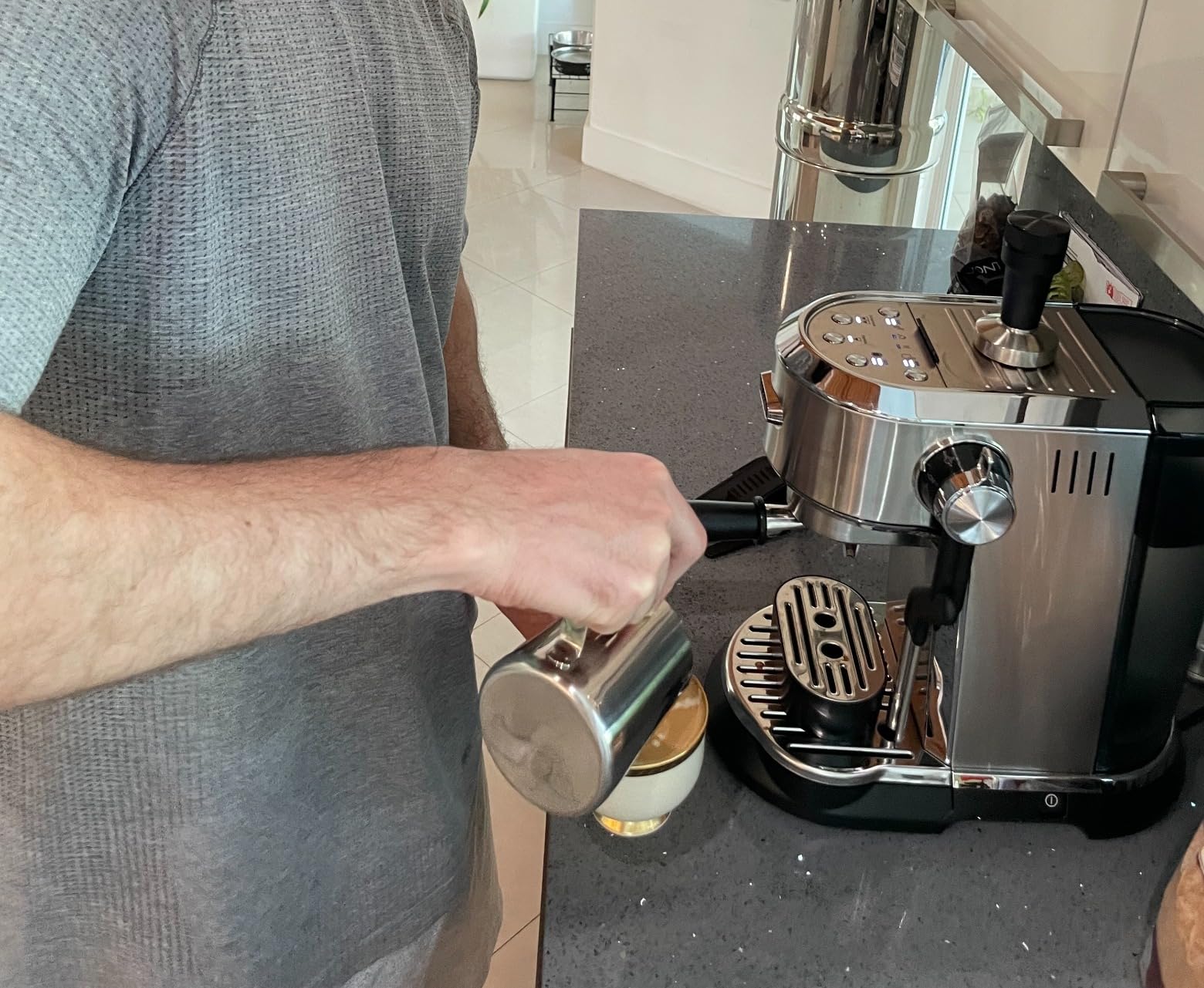 De'Longhi Dedica Maestro Plus Espresso Machine, Automatic Steam Wand, 3 Coffee Temp & Milk Foam Settings, 54oz Removable Tank customer photo 1