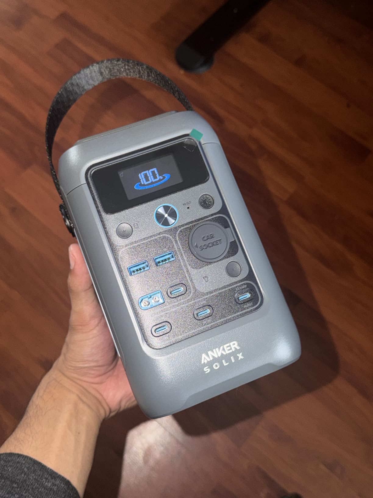 Anker SOLIX C300 DC Power Bank Station, Outdoor 288Wh Portable Power Station, LiFePO4 Battery, 300W Solar Generator, for Camping, Traveling, and Emergencies (No Wall Charger Included) customer photo 1