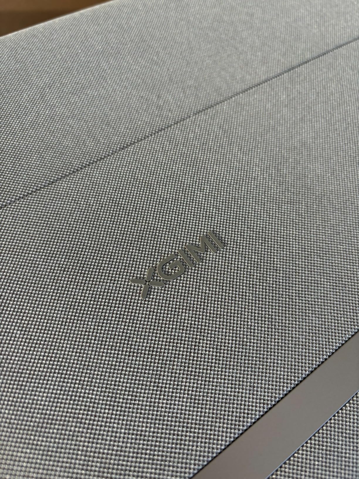 Xgimi AURA 2 UST Laser Projector, Dolby Vision, IMAX Enhanced, 1,000,000:1 Dynamic Contrast Ratio, 0.177:1 Throw Ratio, Harman Kardon, 2300 Lumens customer photo 1