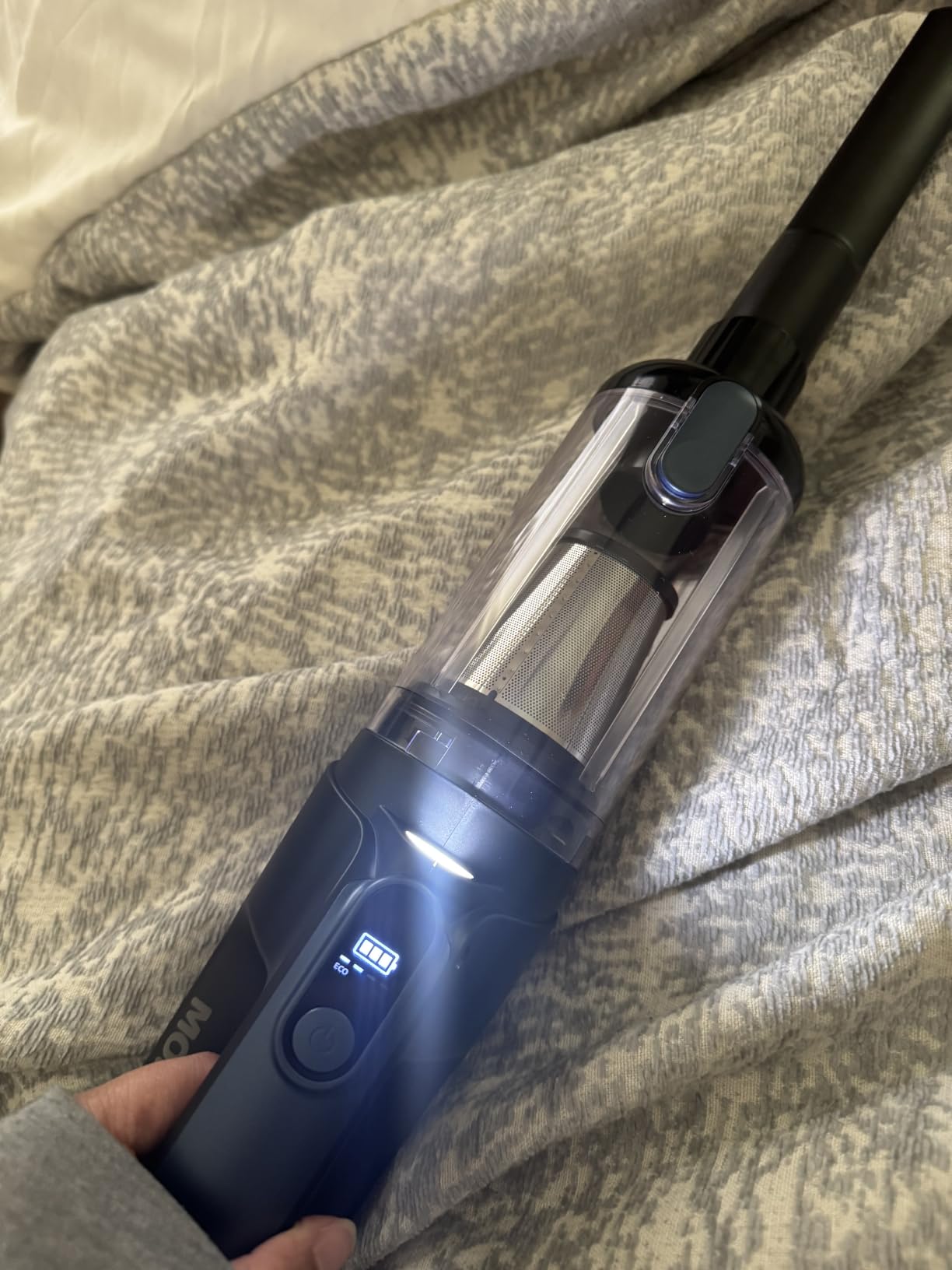 MONOZEL Car Vacuum Portable Cordless, 18000Pa 2 in 1 Vacuum Cleaner&Air Duster, 130W Brushless Motor Handheld Vacuum Cordless with 7800mAh Battery, LED Light, Multi-Nozzles for Car, Home, Office, Pet customer photo 1