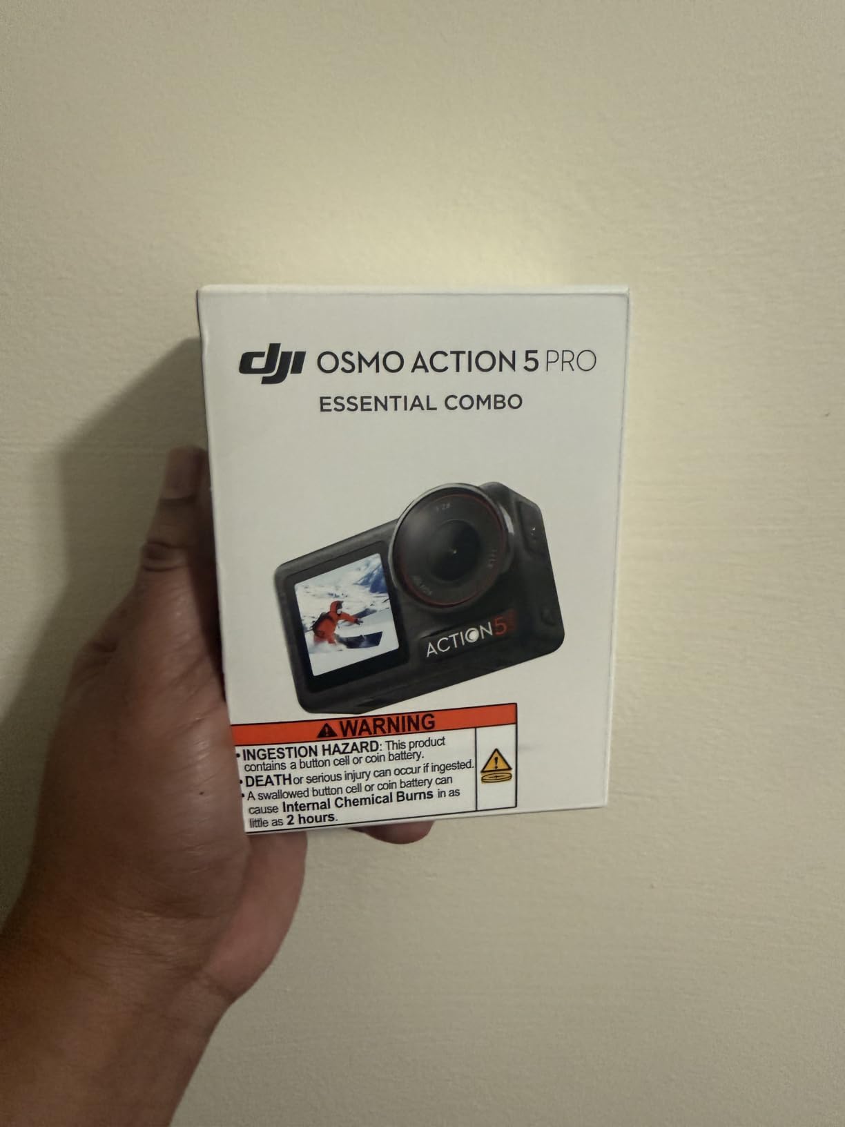 DJI Osmo Action 5 Pro Essential Combo, Waterproof Action Camera customer photo 2