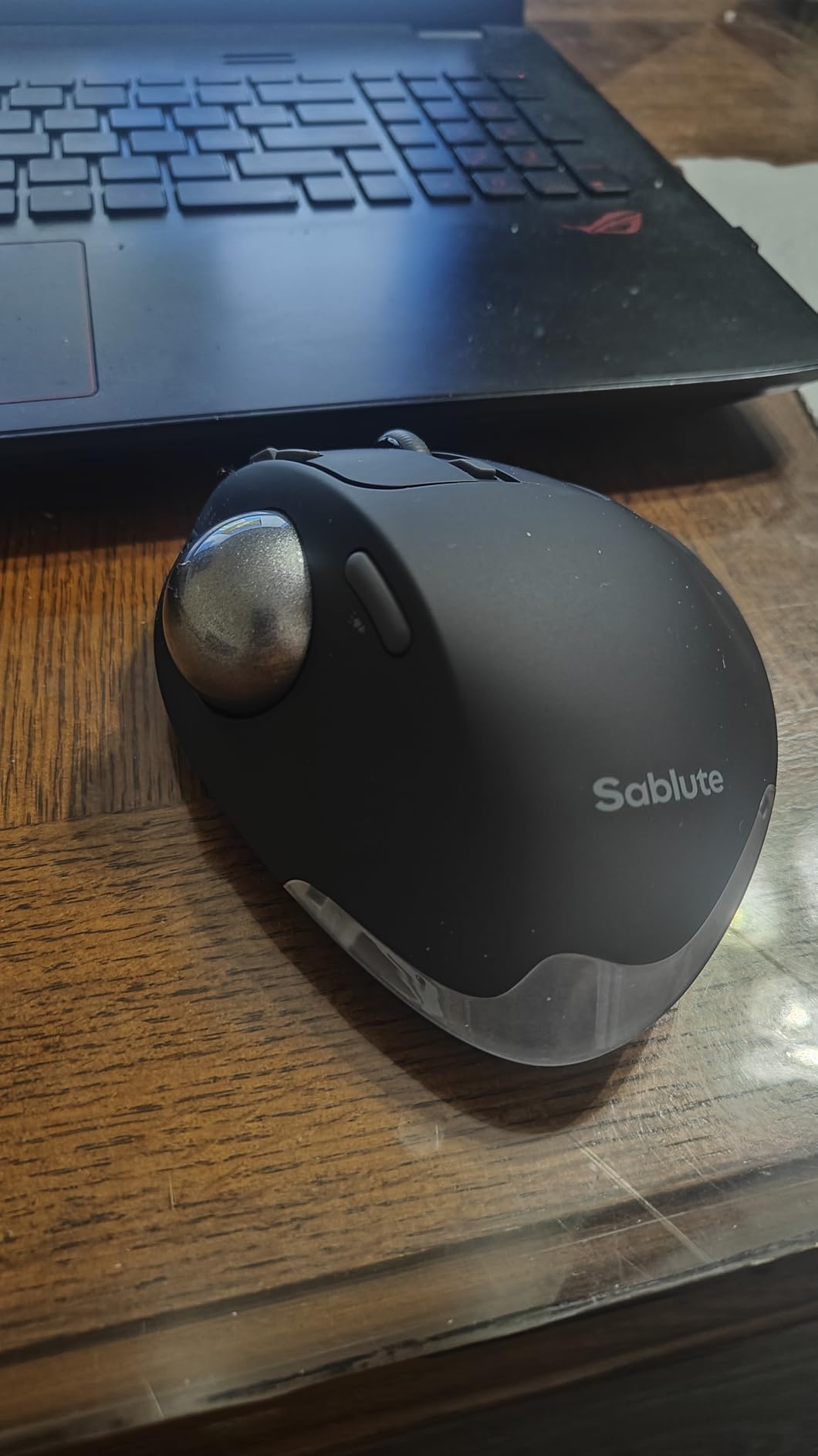 Ergonomic Wireless Trackball Mouse, Rechargeable Adjustable 0°/18° Angle customer photo 2