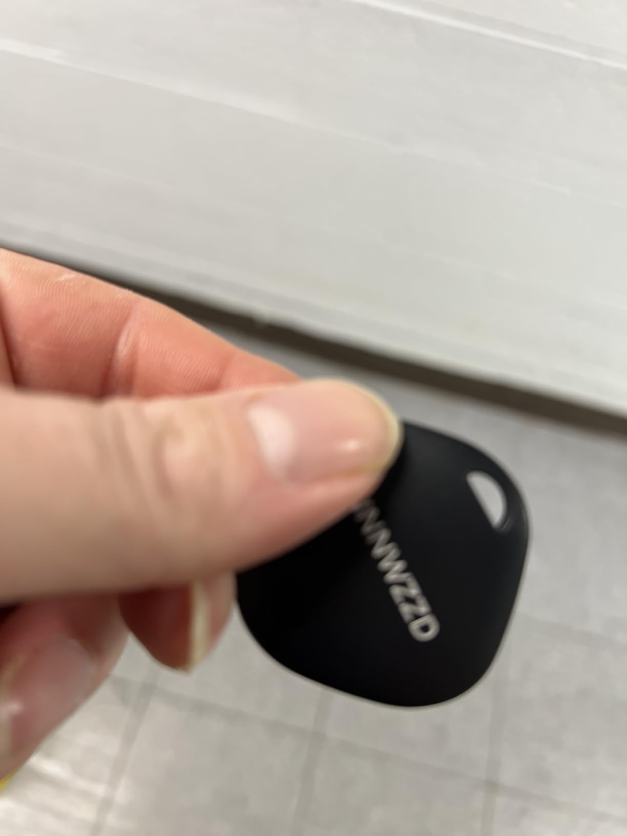 Tag 4 Pack Item Finders with Apple Find My APP (iOS Only) Help You Track Your Keys, Wallet, Luggage, Backpack, Super Lightweight [Apple MFi Certified] customer photo 2