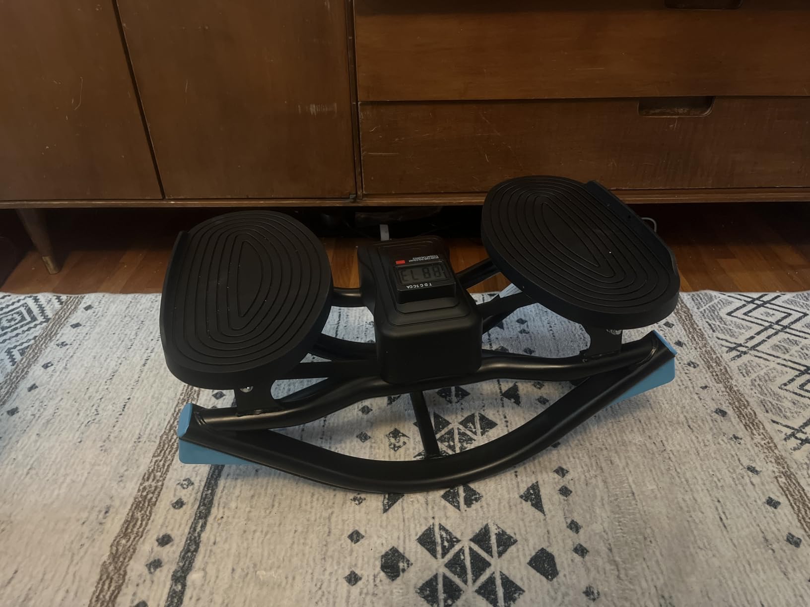 Merach Rocking Steppers for Exercise at Home, 3D Motion Stair Stepper with Resistance Bands for Full Body Workout & Low-Impact Balance Board, 330 LBS Loading Capacity Exercise Equipment customer photo 2