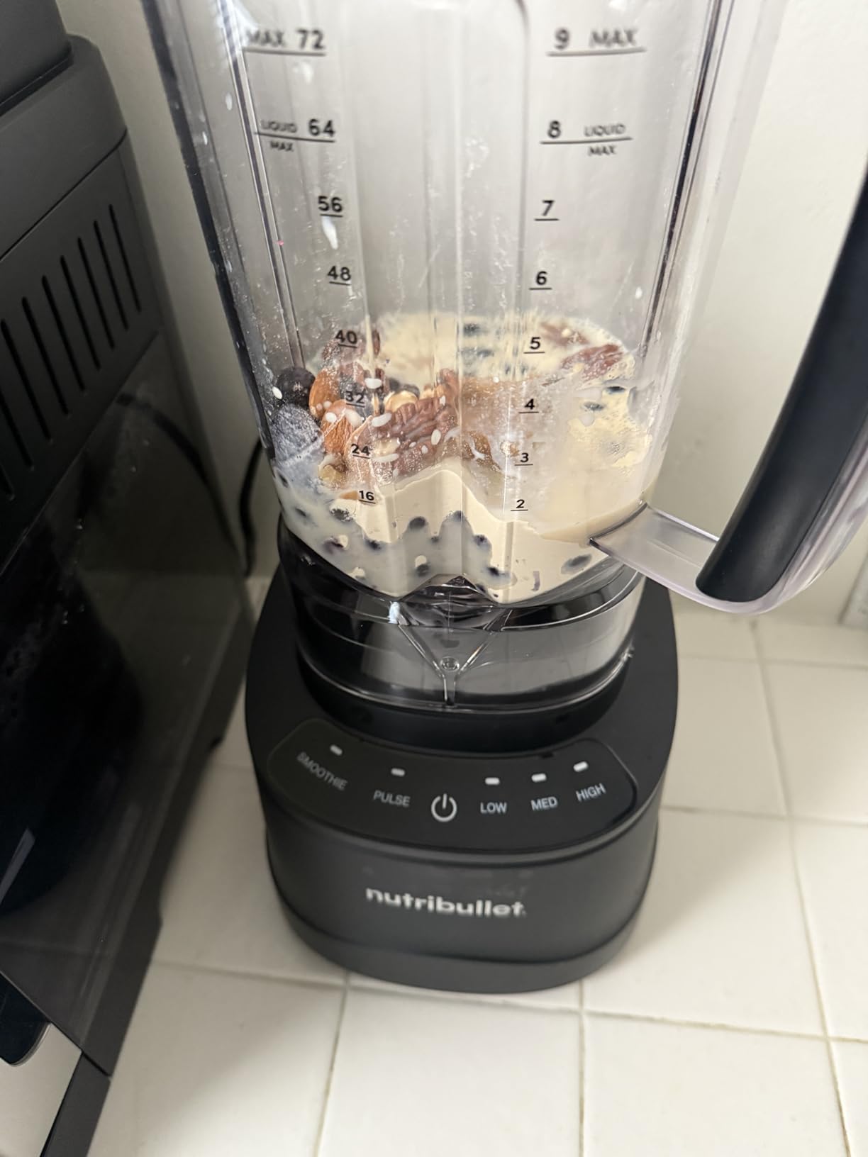 nutribullet Power Core Blender, 1400W Peak Power, Smoothies, Crushed Ice & Frozen Fruit, Full-Size Countertop Blender, 72-oz. Pitcher, Black, NBF70100 customer photo 2