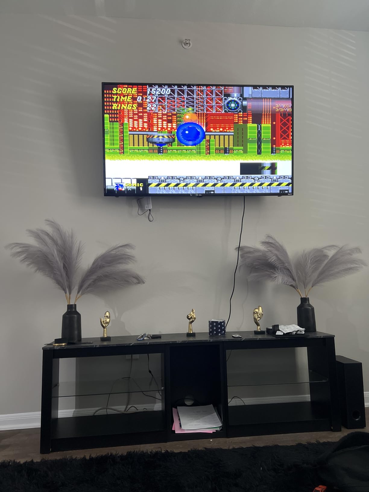 HRYYDS 2026 Retro Gaming Console Pro 4K HDMI with 40,000+ Built-in Classic Video Games - Plug & Play Game Stick for TV with 2 Wireless Controllers | 23 Emulator Support 64GB customer photo 1