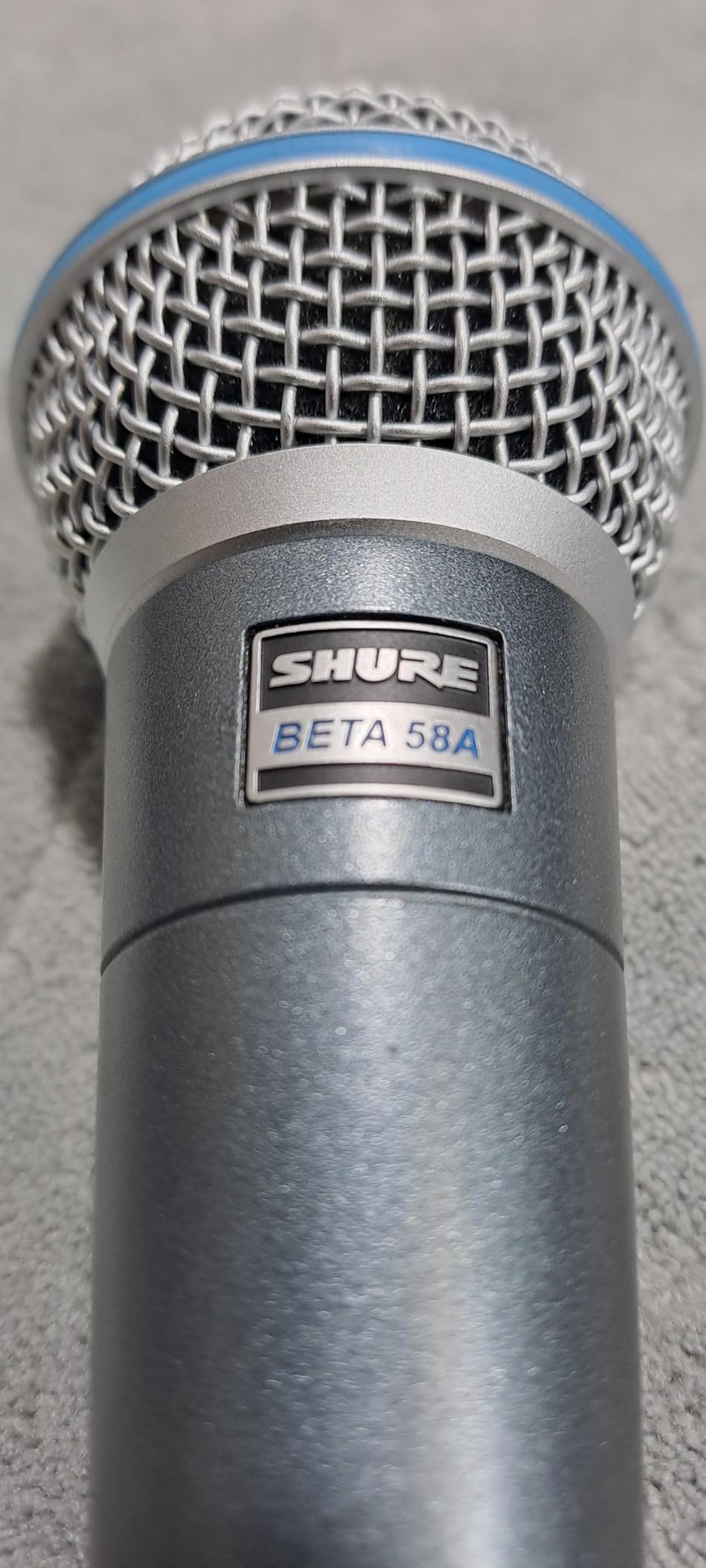 Shure BETA 58A Vocal Microphone - Supercardioid Dynamic Mic for Stage and Studio customer photo 2