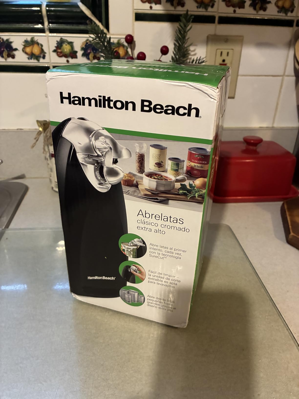 Hamilton Beach Classic Chrome Electric Can Opener with Automatic Shutoff | Patented SureCut Technology Easily Aligns Can | Knife Sharpener | Cord Storage | Extra Tall | Red | 76388J customer photo 2