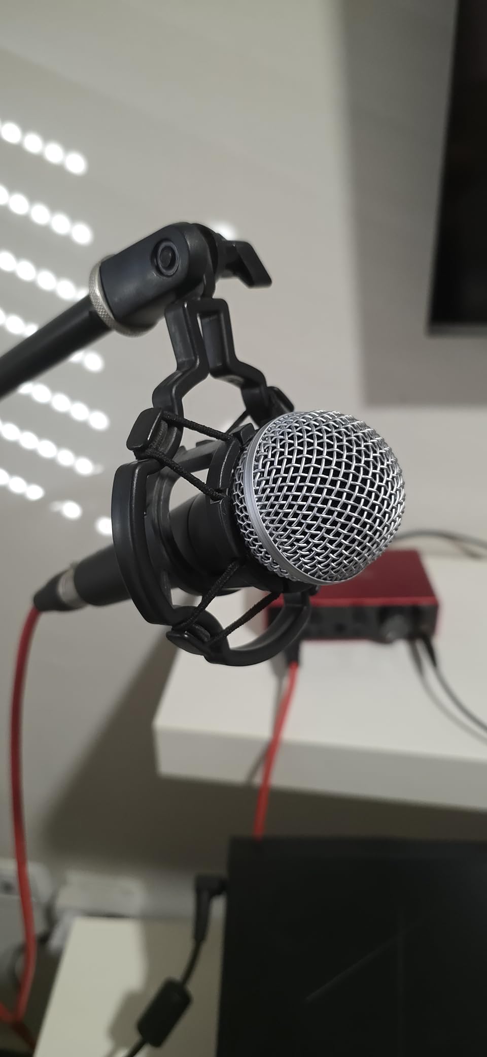 Shure SM58-LC Dynamic Vocal Microphone - Professional Handheld Cardioid XLR Mic customer photo 2