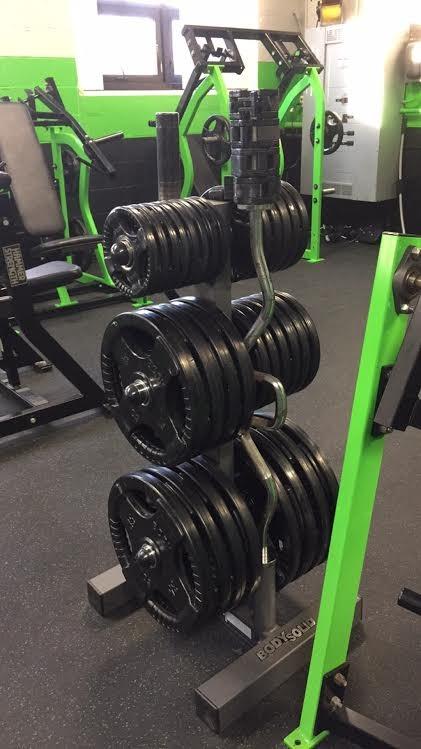 Body-Solid (WT46) 6-Post Olympic Weight Tree & Bar Holder - Durable Plate Rack and Weight Storage Stand for Home Gym - 1000 lb Weight Capacity customer photo 1