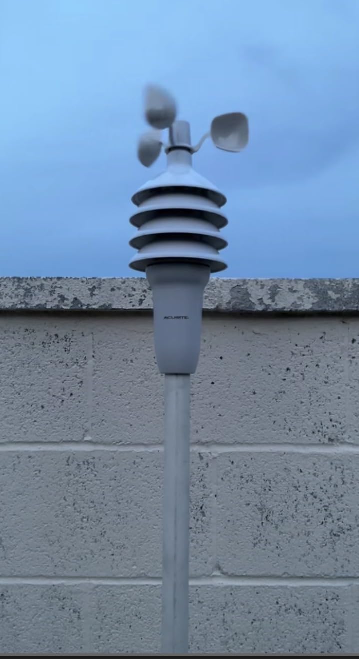 AcuRite 00634A3 Wireless Weather Station with Wind Sensor, Black customer photo 1