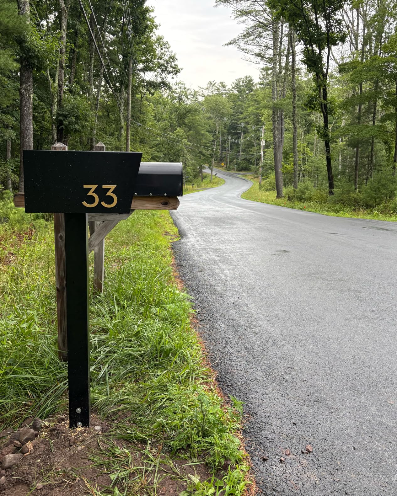Mail Boss 7506 Mail Manager Curbside Locking Security Mailbox, Black, Large customer photo 1