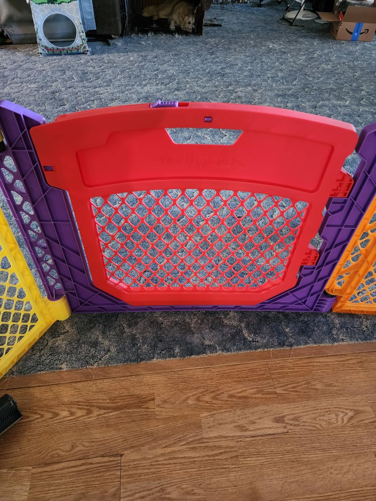 Toddleroo by North States - Superyard Colorplay Ultimate Play Yard: Freestanding 6 Panel Baby Playpen - Indoor/Outdoor Use - Made in USA - Encloses Up to 18.5 Square Feet - 26 Inches Tall customer photo 1
