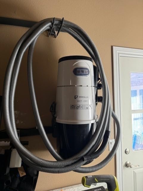 Prolux Professional Shop White Wall Mounted Garage Vac, Wet Dry Pick Up customer photo 2