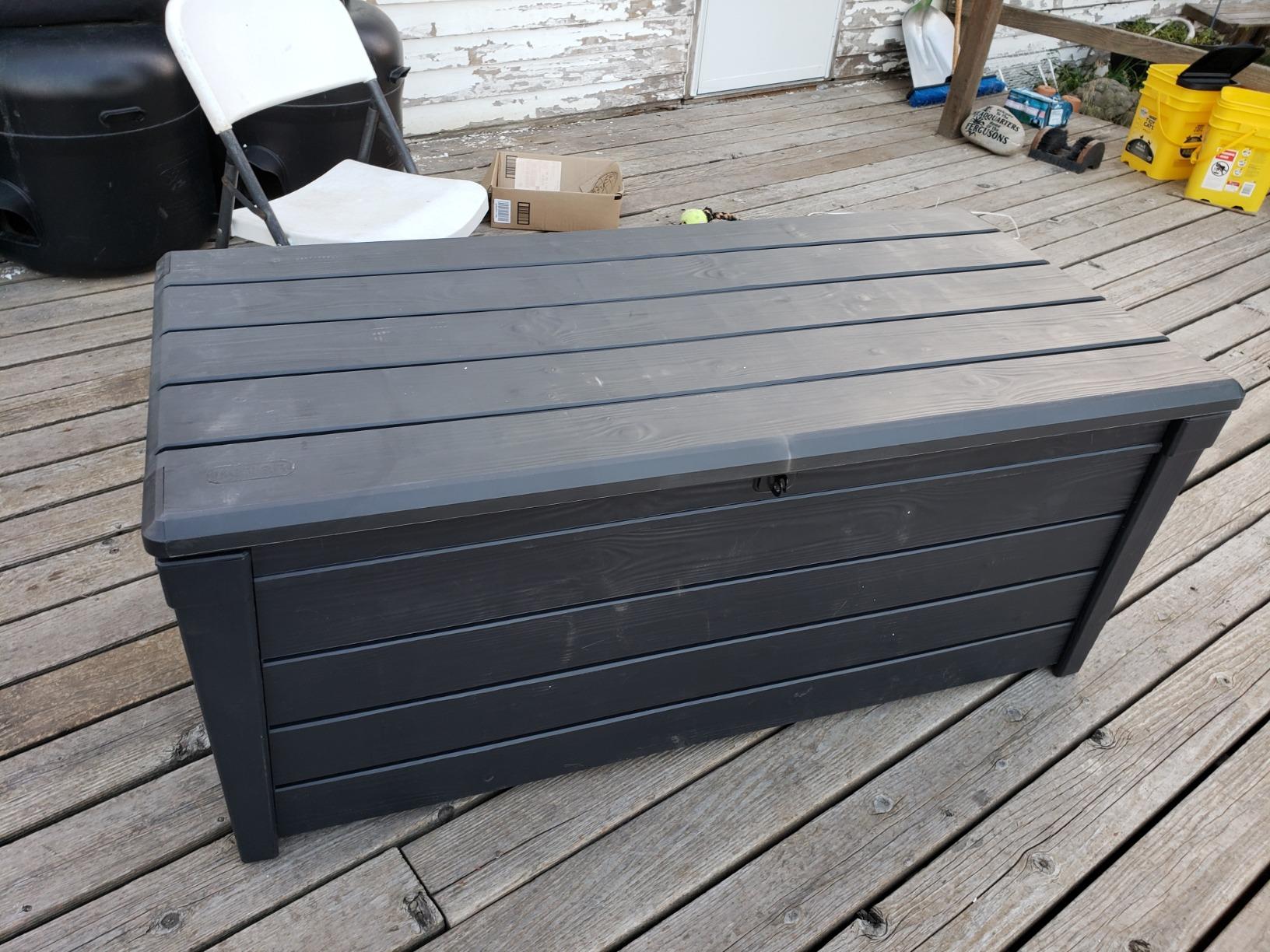 Keter Brightwood 120 Gallon Resin Large Deck Box for Patio Garden, Outdoor Cushion Storage, Pool Accessories, Tools, Grey customer photo 2