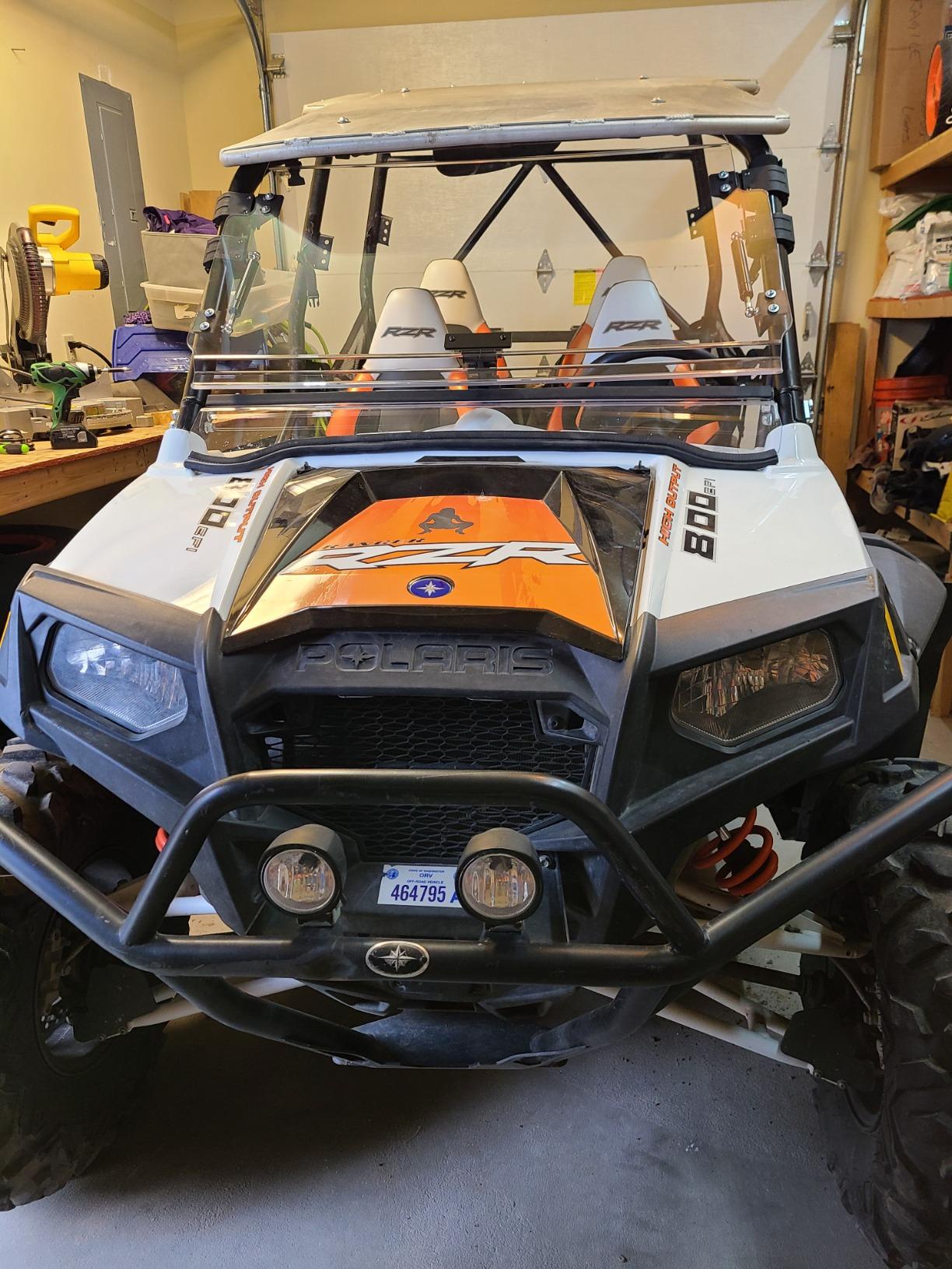 SuperATV Scratch Resistant 3-in-1 Flip Windshield for Polaris RZR (See Fitment), Can be Closed, Vented Or Fully Open, Made of 1/4