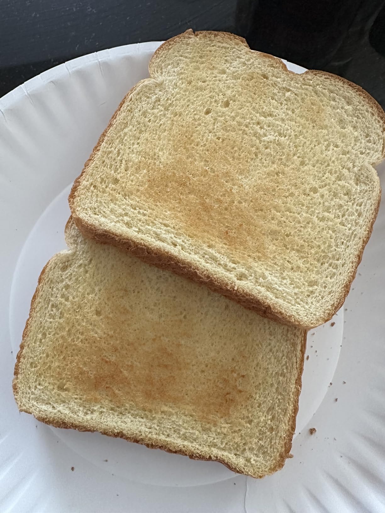 BLACK+DECKER 4-Slice Toaster with Dual Shade Controls | 4-slice toaster with dual shade controls, extra lift levers and pull-out crumb trays for easy cleanup. customer photo 2